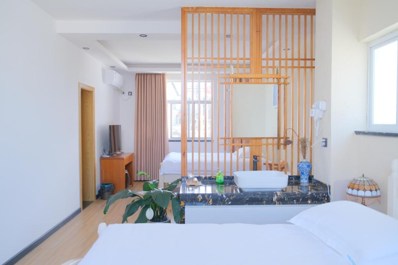 Blue Sea Hotel 다리 외부 사진