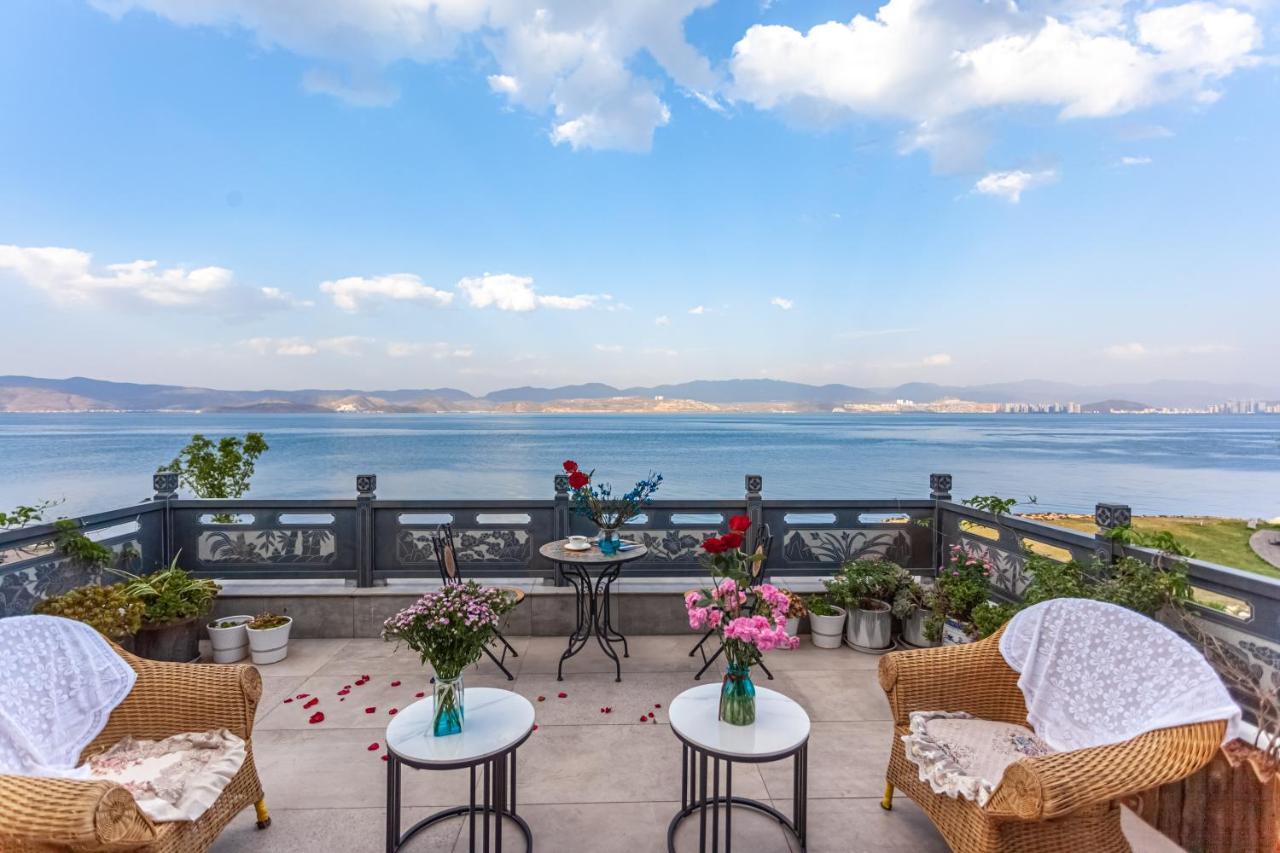 Blue Sea Hotel 다리 외부 사진