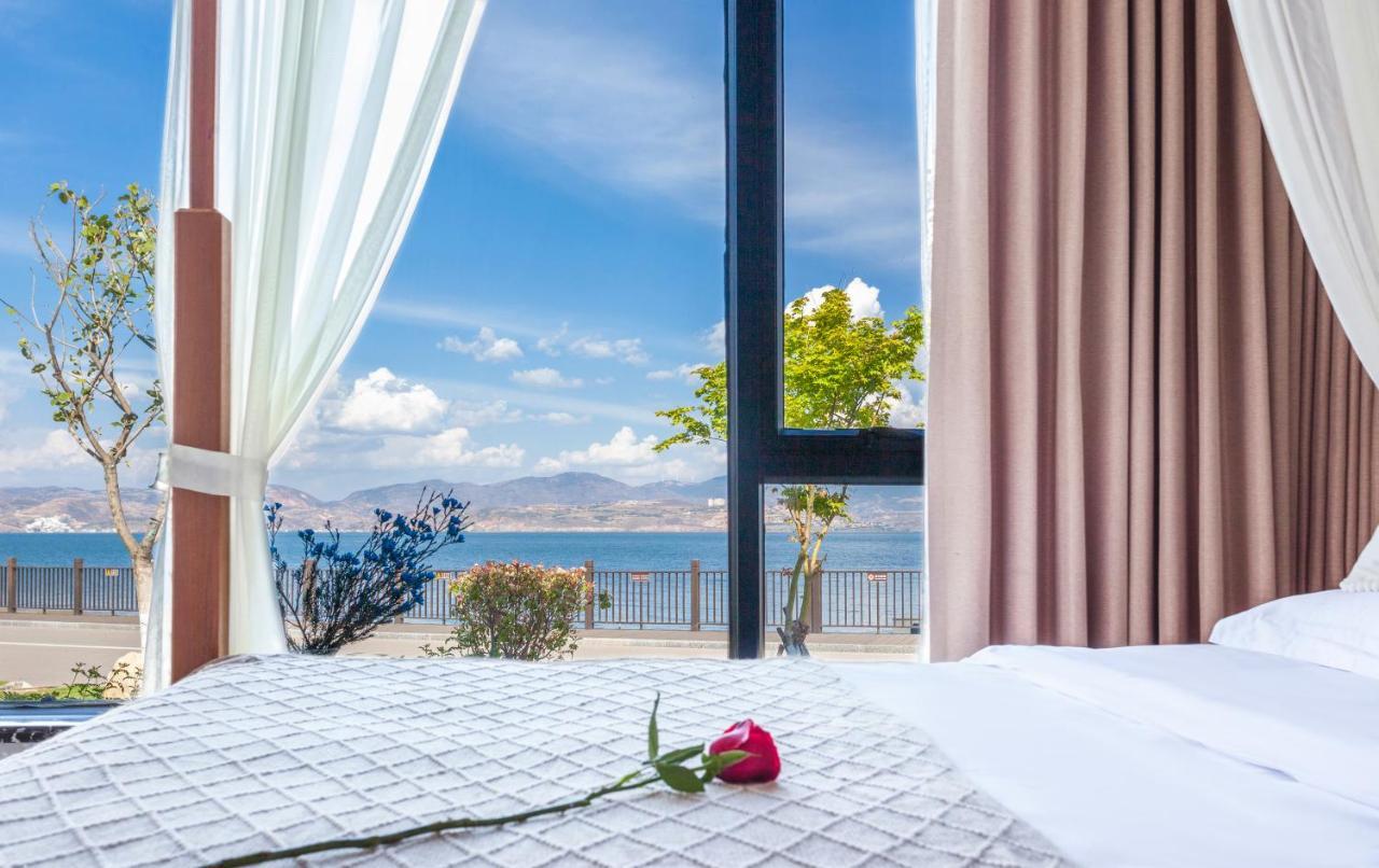 Blue Sea Hotel 다리 외부 사진