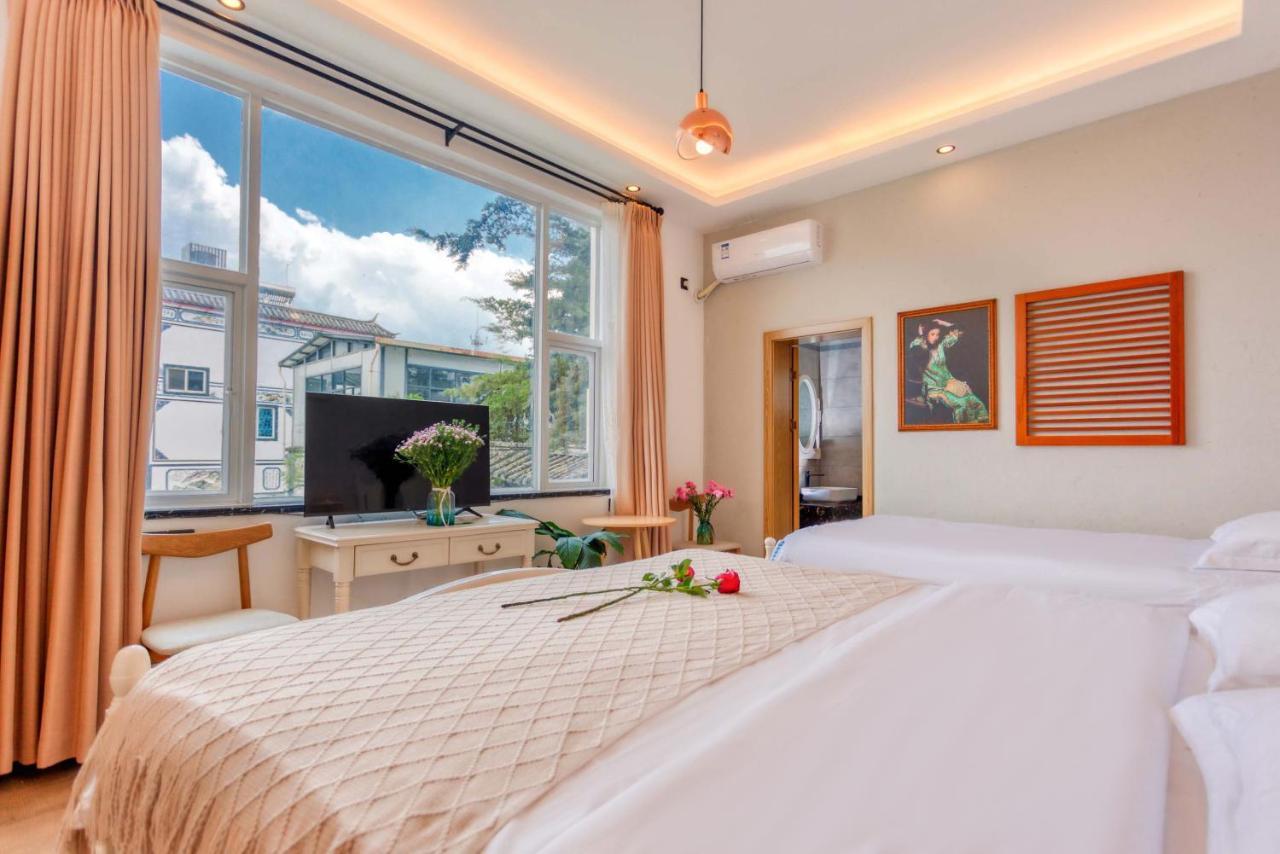 Blue Sea Hotel 다리 외부 사진