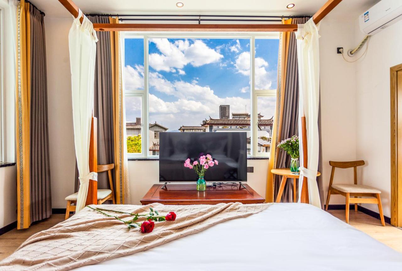 Blue Sea Hotel 다리 외부 사진