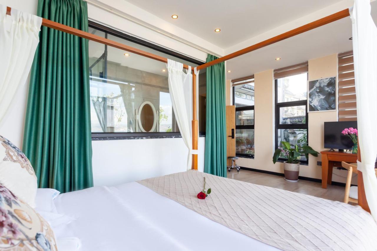 Blue Sea Hotel 다리 외부 사진
