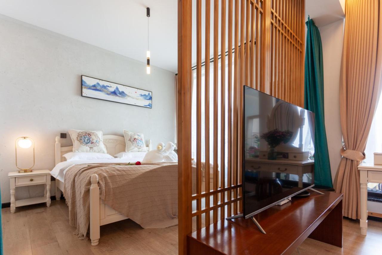 Blue Sea Hotel 다리 외부 사진