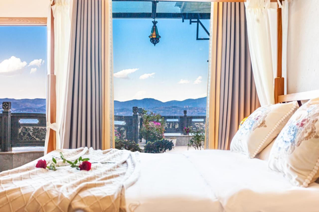 Blue Sea Hotel 다리 외부 사진