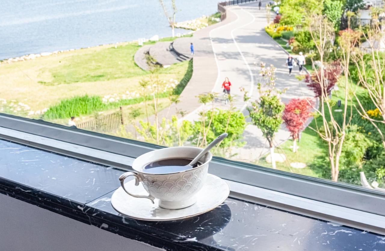 Blue Sea Hotel 다리 외부 사진