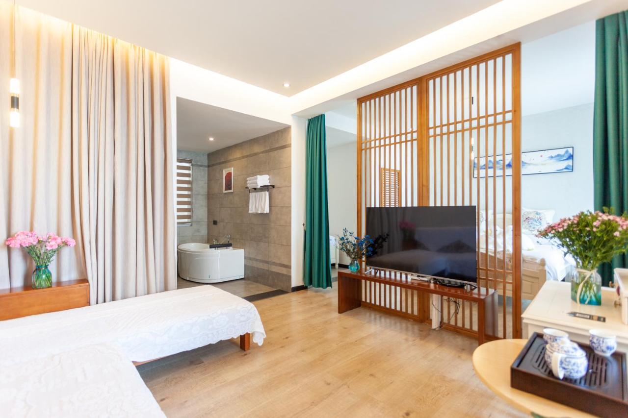 Blue Sea Hotel 다리 외부 사진