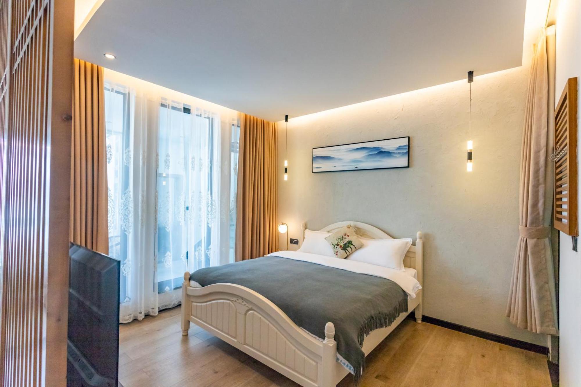 Blue Sea Hotel 다리 외부 사진